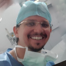 Roberto Enrique Lopez-Cervantes, Clinica de Fracturas por Fragilidad, Mexico